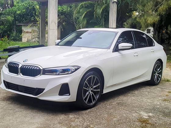 BMW 320i 2.0 16V TURBO FLEX SPORT GP AUTOMÁTICO BMW 320i 2.0 16V TURBO FLEX SPORT GP AUTOMÁTICO